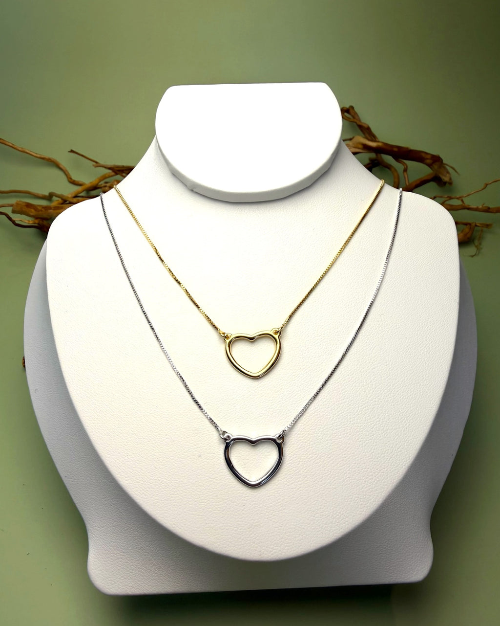 Vitória Régia Necklace