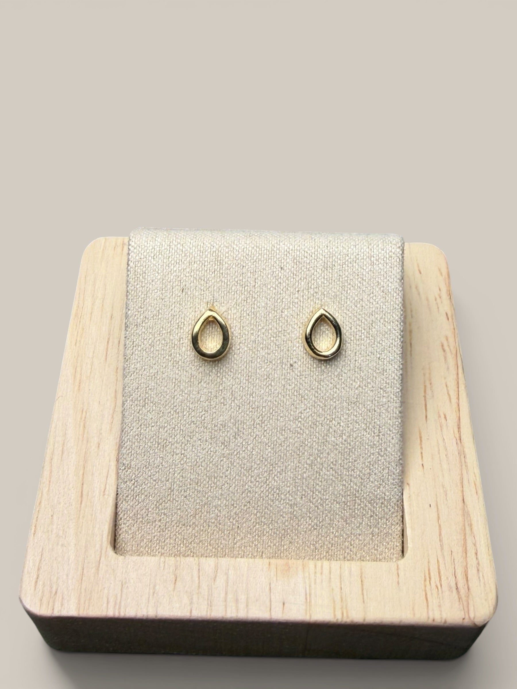 Helena Earring
