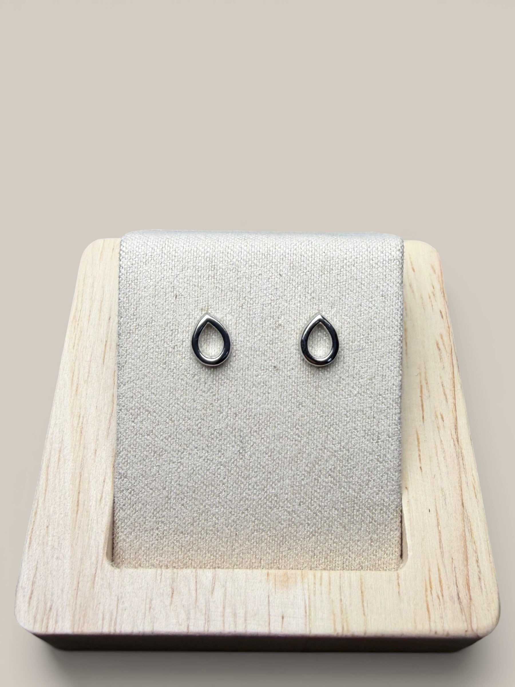 Helena Earring