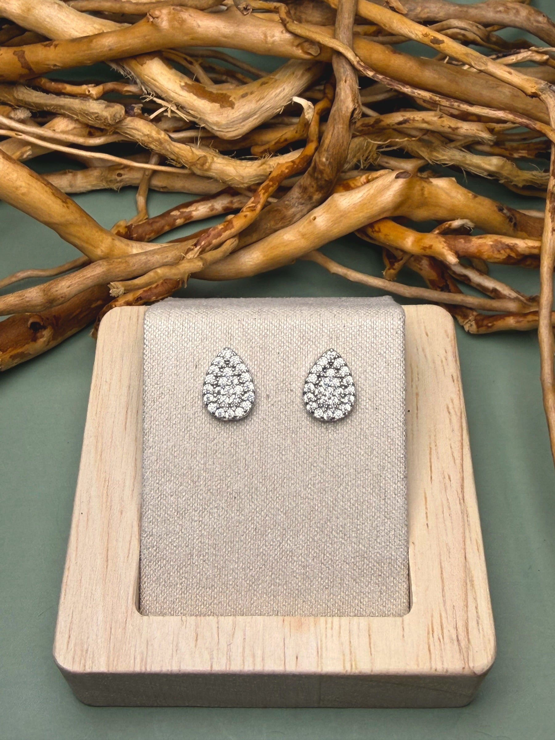 Stella Earring